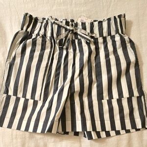 NWT Kensie Striped Blue and White Paperbag Shorts
